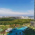 Pik Family 2 Bedroom, 5 Beds & Balcony Best View