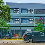 Oyo 92272 Sahaja Pasar Baru