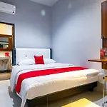 Reddoorz Near Kebon Jeruk Jakarta