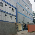 Oyo 92656 Jati Residence Pulo Gadung