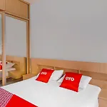 Oyo 92723 Sultan Residence Syariah