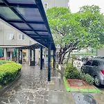 Redliving Apartemen Sunter Park View - Emma Rooms