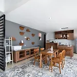 Cove Accordia Residence