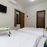 Urbanview Hotel Pasar Baru Jakarta By Reddoorz