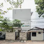 Palm Eight Mitra Reddoorz