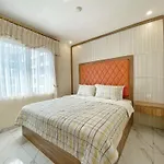 Ravarine Suite Apartment