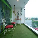 Heef Hotel