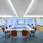 1O1 Urban Jakarta Kelapa Gading