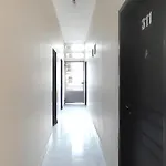 Urbanview Hotel Residence 446 Tanjung Duren