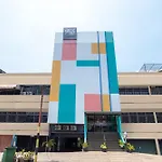 Sans Hotel Liv Ancol By Reddoorz