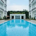 The Grand Mansion Menteng By The Crest Collection