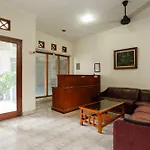 Reddoorz Syariah Near Aeon Mall Tanjung Barat