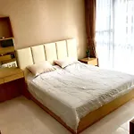 Kemang Stylish 2Br Restaurants Prvt Lift Mall Acc