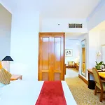 Menara Peninsula Hotel