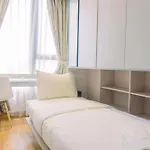 Comfort And Nice 2Br At Gold Coast Apartment By Travelio