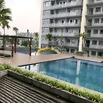 Great Deal Studio At Daan Mogot City Apartment By Travelio