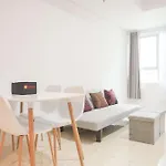 Modern And Homey 2Br At Mt Haryono Square Apartment By Travelio