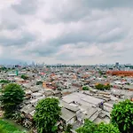 Best Deal And Simply Studio Bassura City Apartment By Travelio