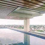 Modern Look And Comfy 2Br At Vasaka Solterra Apartment By Travelio