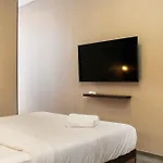 Stunning And Comfy 2Br + Study Room At Sudirman Suites Apartment By Travelio