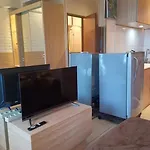 Strategic Studio Apt Tifolia Latte With Pool And Wifi