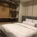 Gold Coast Apartement By Senyaman Living