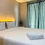 Brand New And Relaxing Studio At Daan Mogot City Apartment By Travelio