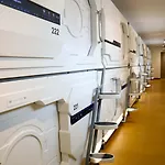 Whiz Capsule Hotel Thamrin Jakarta
