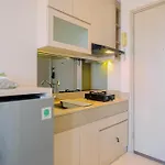 Simply Look Studio Apartment Elpis Residence By Travelio