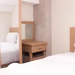 Elegant And Strategic Loft Studio Apple 1 Condovilla Apartment By Travelio