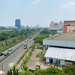 Apt Gading River View 2Br Wifi Pool