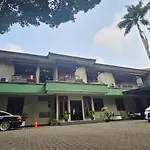 Dekuningan House By Avalon