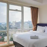Spacious And Elegant 3Br At Menteng Park Apartment By Travelio