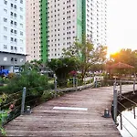 Best Deal And Modern 1Br Green Pramuka City Apartment By Travelio