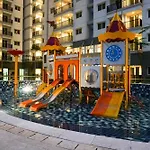 Graceful And Cozy 2Br At Signature Park Grande Apartment By Travelio