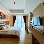 Apt Capitol Suites Senen Studio With Pool