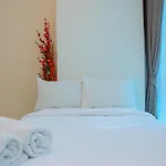 Best Location And New Furnished At Studio Apartment Capitol Park Residence By Travelio