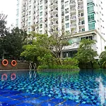 Comfort And Elegant 2Br At Woodland Park Residence Apartment By Travelio