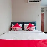 Oyo 117 Blueberry Homestay