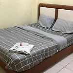 Aurora Regency Inn