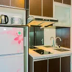 Homey And Minimalist Studio Room At Gp Plaza Apartment By Travelio