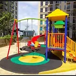 Apt Puri Orchard Lani\'S Transit