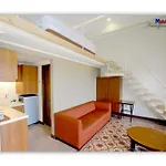 Makati Hotel Depok