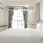 Elegant And Comfy 3Br Daan Mogot City Apartment By Travelio
