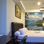 Sea View With Bridge At Gold Coast Pik High Floor