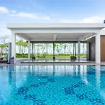 Meadow By Kozystay - Newly Renovated - Kebon Jeruk