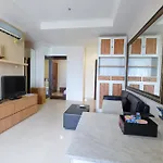 Spacious 2Br Bellezza Apartment By Travelio