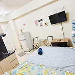 Studio Suite Green Pramuka