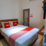 Super Oyo 3109 Point Inn