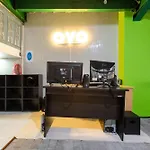Oyo Life 3284 Pademangan 3 Residence